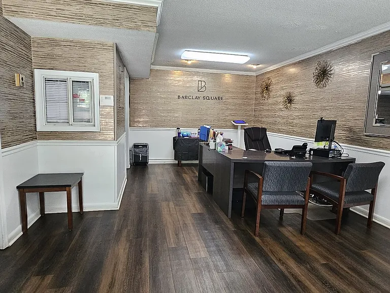 Leasing Office