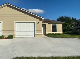 4519 Skyline Blvd, Cape Coral, FL 33914