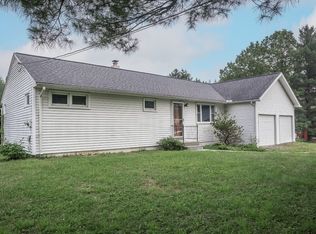 68 Hardy Rd, Johnson City, NY 13790