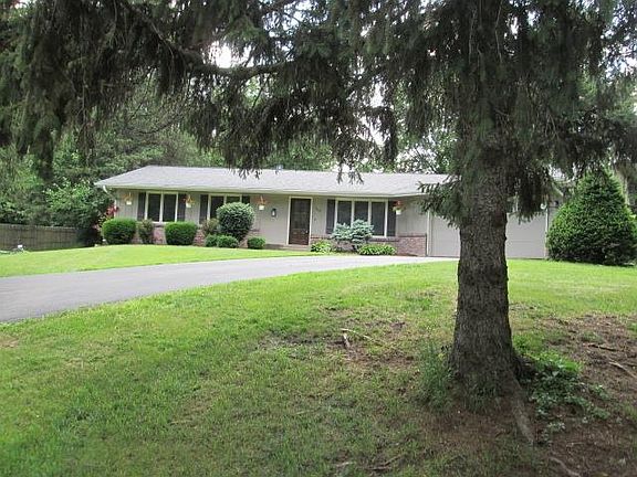 3rd image of 1503 Valencia Dr