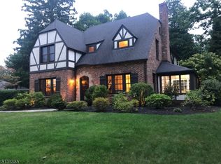 62 Pine Grove Ave, Summit, NJ 07901