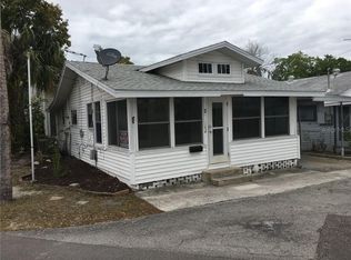 2 Parkview St, Bradenton, FL 34208