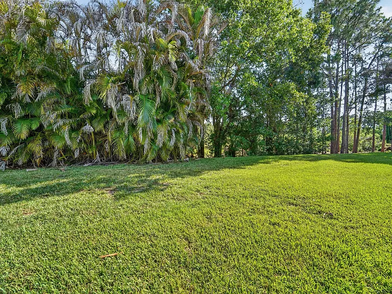 854 SW Saint Tropez Ct — Photo 30