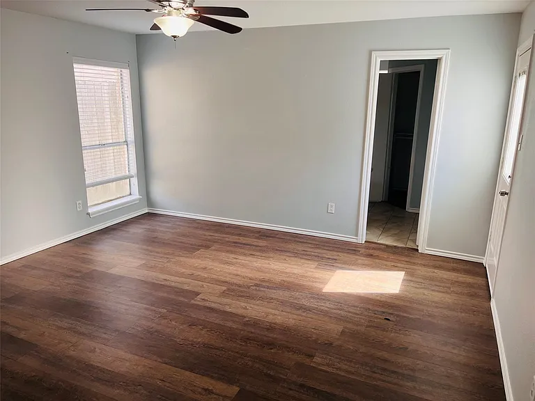 3910 Hidden Glen Dr — Photo 18
