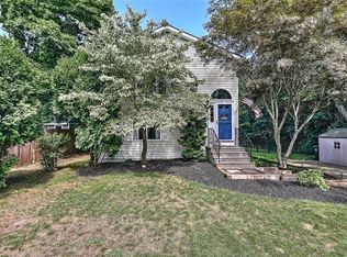 58 Larochelle Ave, Warwick, RI 02889