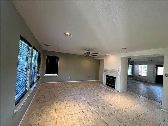 2nd image of 12230 Windsor Bay Ct