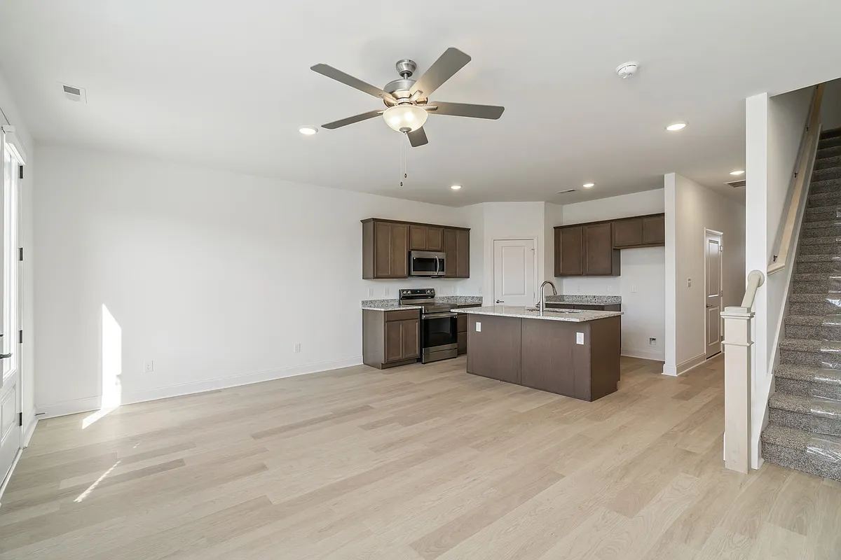 Building Photo - 1472 Mountain Quail Cir