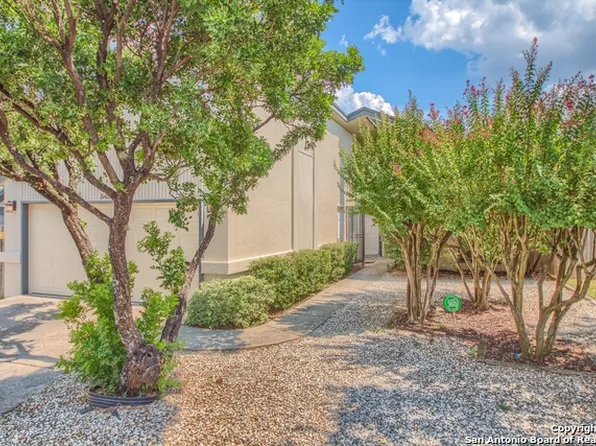 3422 River North Dr, San Antonio, TX 78230
