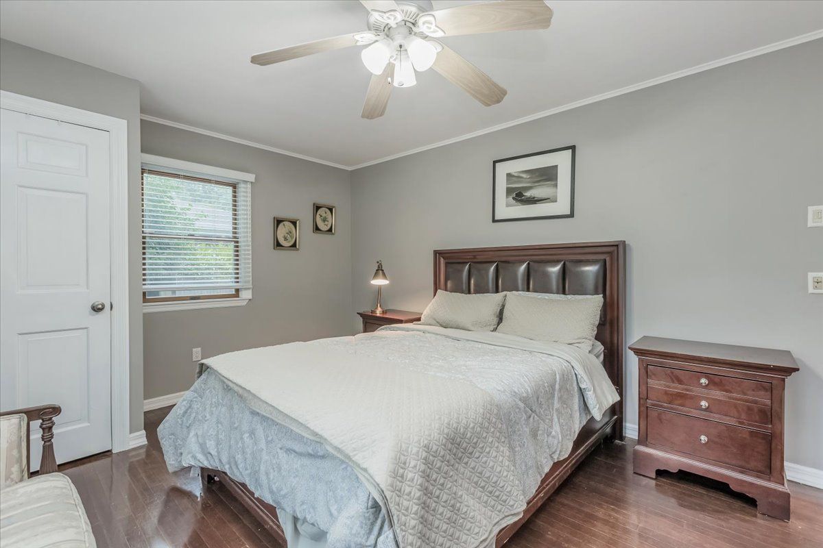  Main Level: Bedroom 2