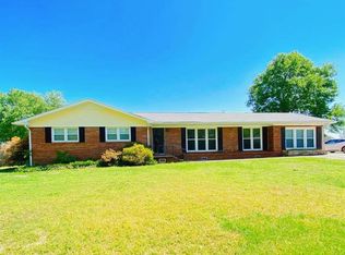 15266 Kings Dr, Athens, AL 35611