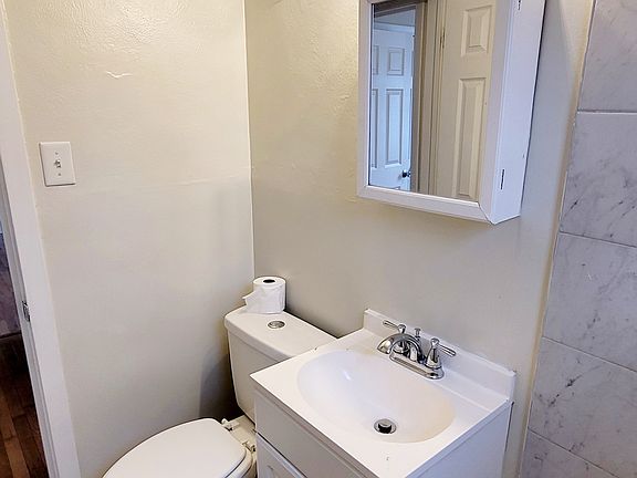 5th image of 2603 5th Ave APT 6