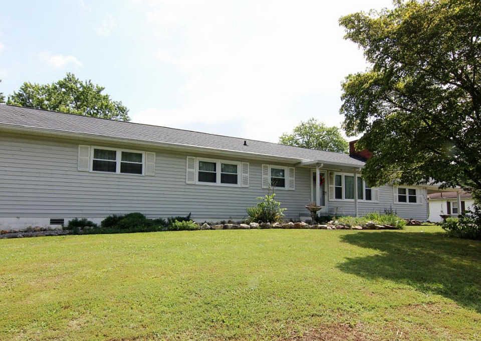 1st image of 6924 Mackin Ln
