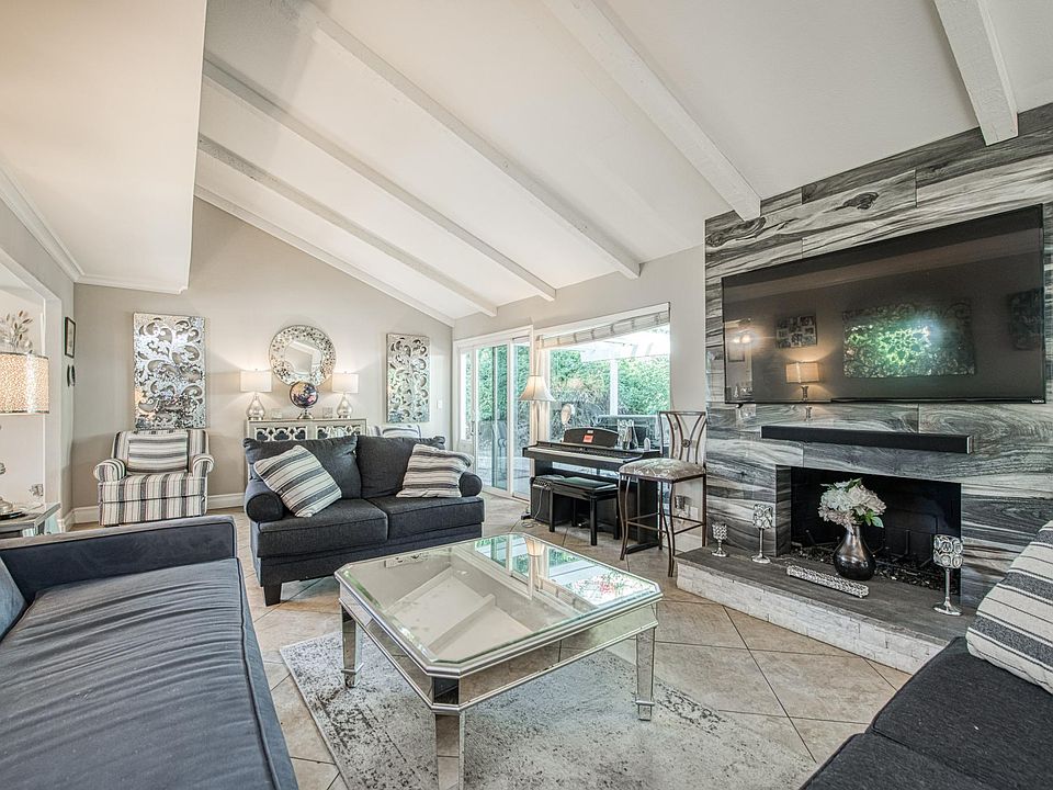 1st image of 26821 Estanciero Dr