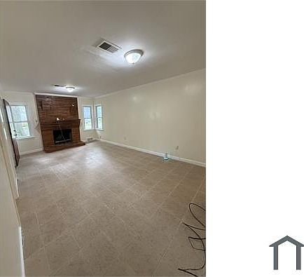 3rd image of 1838 Woodburn Dr