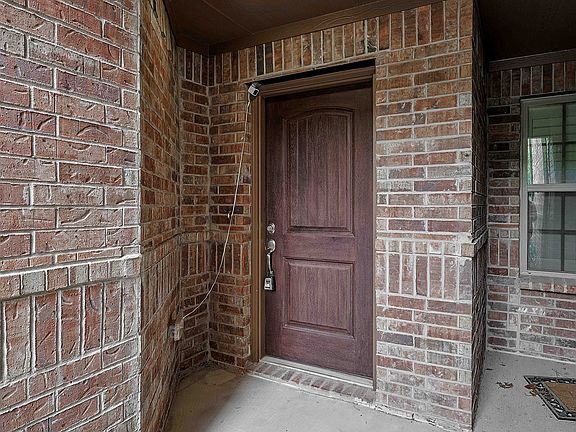 4th image of 6817 Topaz Dr