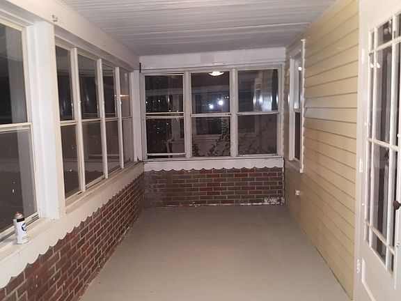2nd image of 701 S 26th St