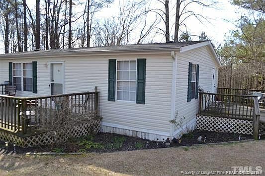 2nd image of 521 Shue Rd