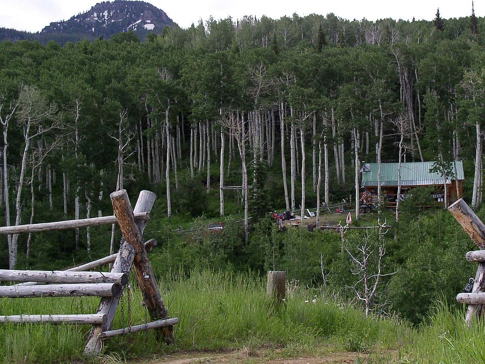 2nd image of 473 Elk Ln