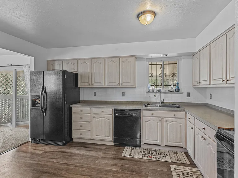 8957 Vrain St — Photo 11