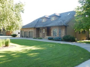 3400 46th Ave SE, Mandan, ND 58554