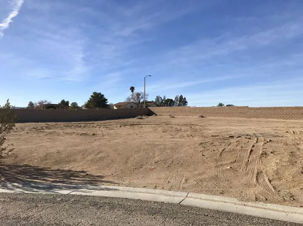1241 W Cynthia Ct, Ridgecrest, CA 93555
