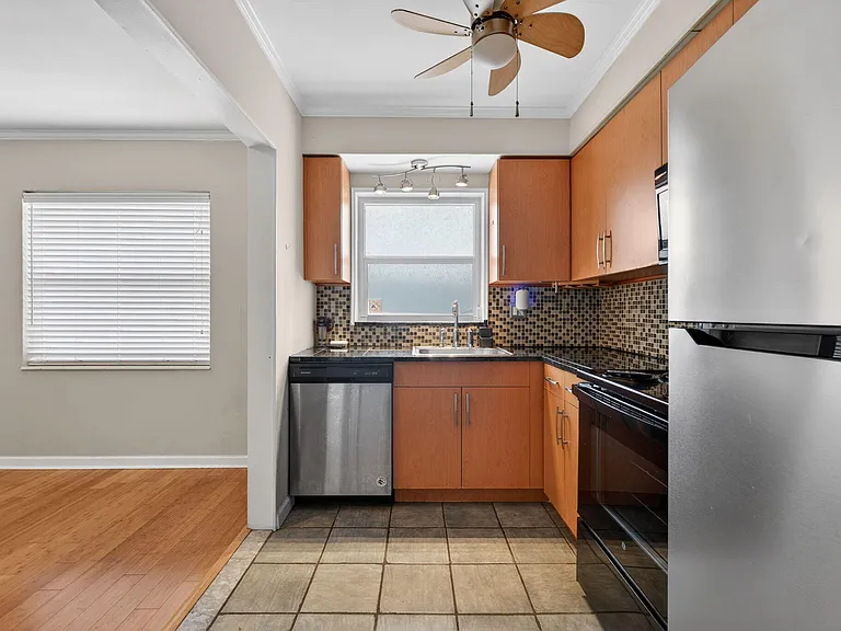 715 NE 91st St #3A — Photo 11