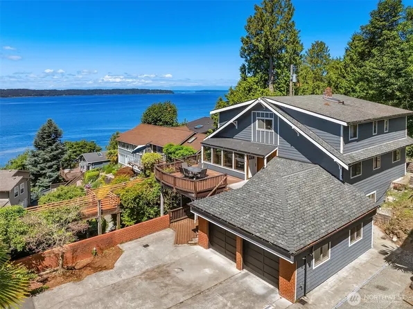 2714 SW 152nd Pl, Burien, WA 98166