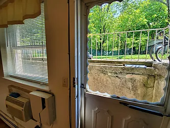 Rented by Metro Garden Realty NYC