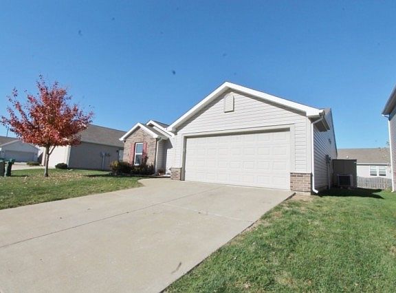 3rd image of 5556 Keeneland Way