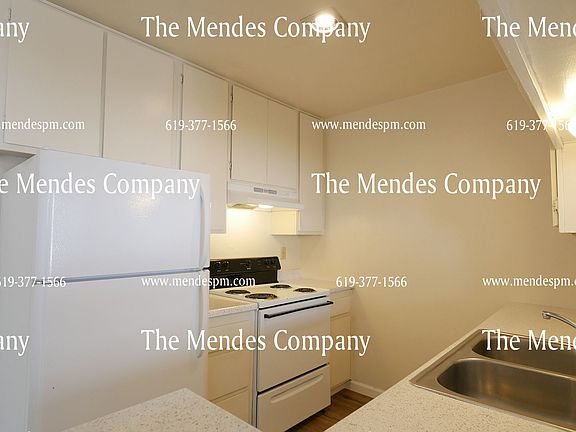 5th image of 4455 Mentone St APT 6