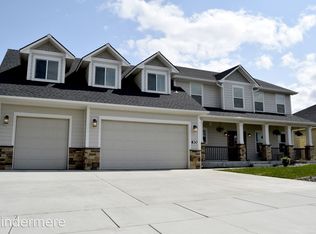 830 SW Windy Point Ct, Pullman, WA 99163