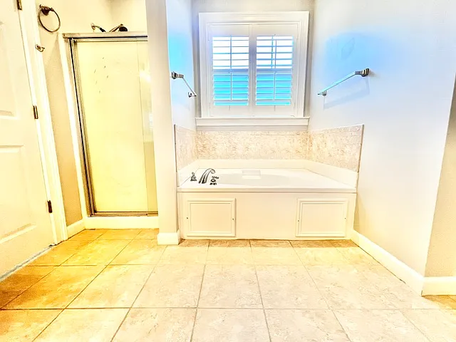 606 Trillium Ct — Photo 21