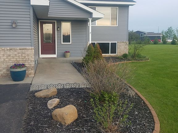 2nd image of 1373 211th Ave