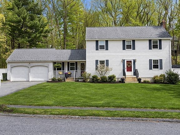 2nd image of 5 Garrison Heights Dr