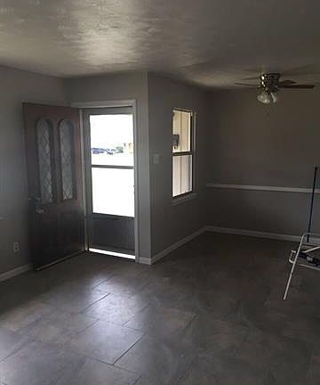 3rd image of 4316 Sherwood Dr