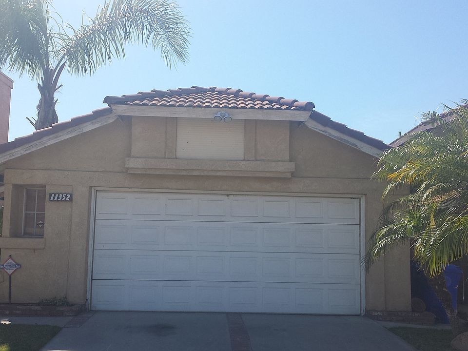 1st image of 11352 Larchwood Dr