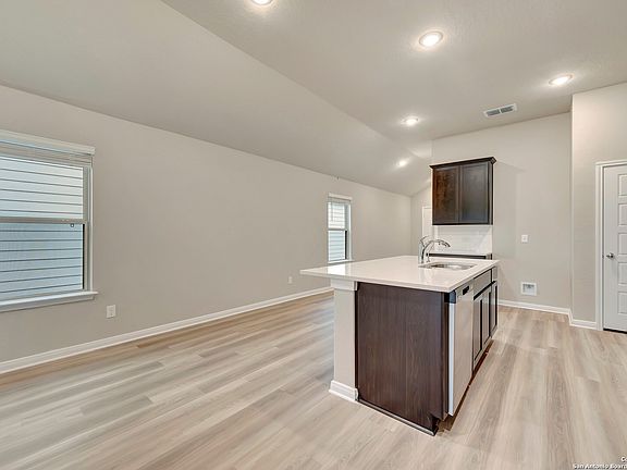 4th image of 4255 Winston Way
