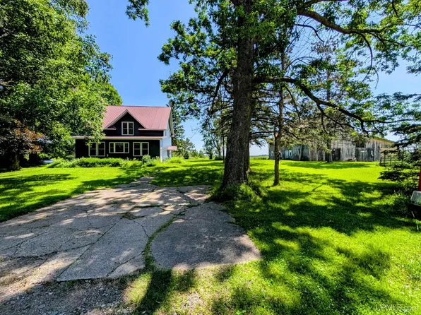 1237 Stromberg Rd, Iron River, MI 49935