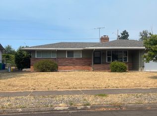 14055 NE Knott St, Portland, OR 97230