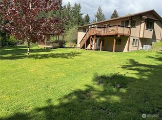 6704 253rd St E, Graham, WA