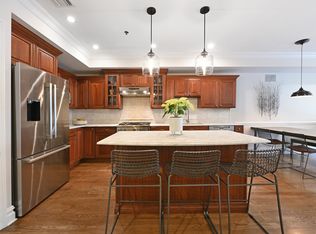 215 Monroe St #4, Hoboken, NJ 07030