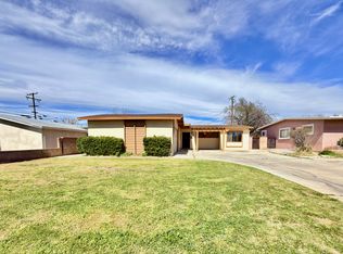 1151 W Avenue J14, Lancaster, CA 93534