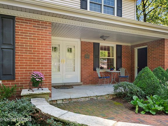 2nd image of 1305 W Heather Ln