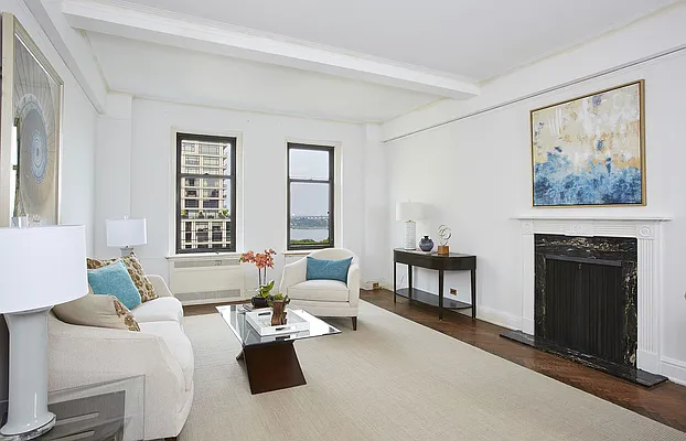 Sold by Stribling | media 16