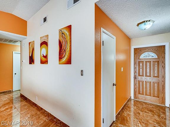 4th image of 3889 Arizona Ave