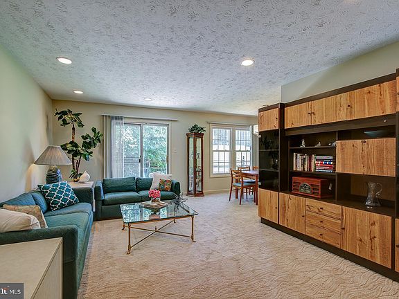 5th image of 16 Sunnymeade Ct