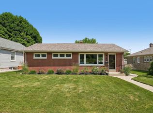 3648 E Whittaker Ave, Cudahy, WI 53110