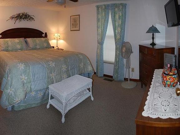 5th image of 7757 Kiowa Way