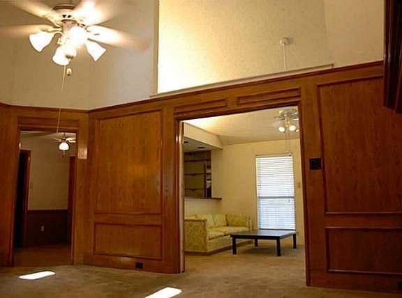 3rd image of 2529 Creighton Dr