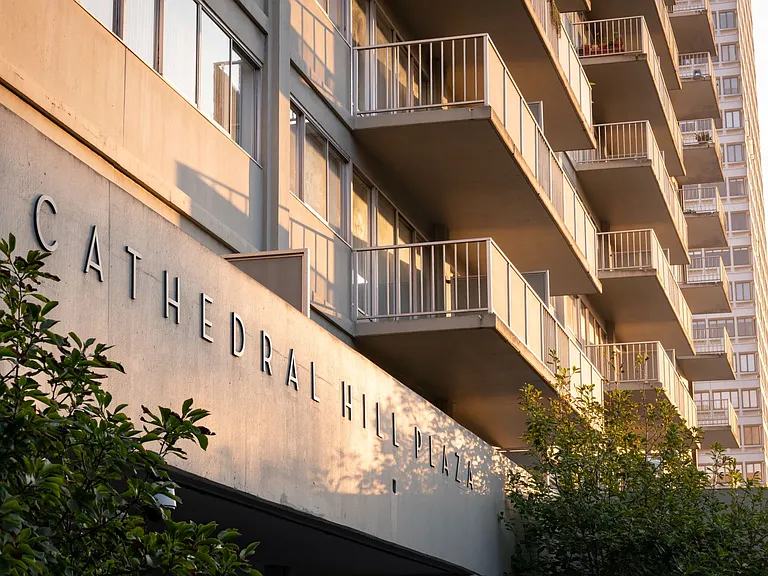 1333 Gough Apartments at Cathedral Hall — Photo 3